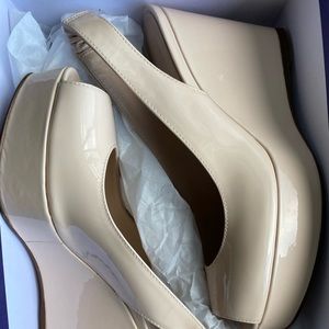 Stuart Weitzman nude sling back wedge